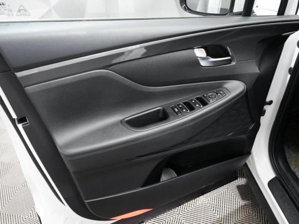 Hyundai Santa Fe IV Рестайлинг с пробегом 2022 года, цена 3 773 000 рублей, 34821 км, внедорожник, Автокод Объявления