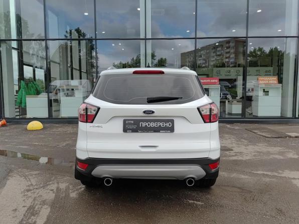 Ford Kuga II Рестайлинг с пробегом 2017 года, цена 1 899 800 рублей, 67258 км, внедорожник, Автокод Объявления