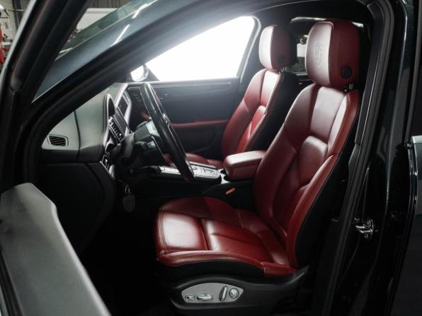 Porsche Macan I с пробегом 2017 года, цена 3 590 000 рублей, 78309 км, внедорожник, Автокод Объявления