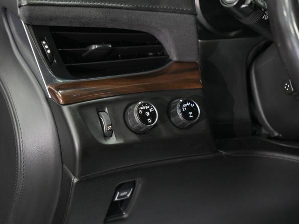 Cadillac Escalade IV с пробегом 2019 года, цена 6 680 000 рублей, 148577 км, внедорожник, Автокод Объявления