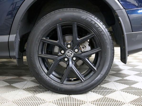 Toyota RAV4 IV (XA40) Рестайлинг с пробегом 2018 года, цена 2 450 000 рублей, 125006 км, внедорожник, Автокод Объявления