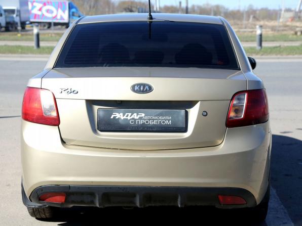 Kia Rio II Рестайлинг с пробегом 2010 года, цена 405 000 рублей, 262600 км, седан, Автокод Объявления