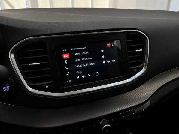 Lada (ВАЗ) Vesta I Рестайлинг (NG) с пробегом 2024 года, цена 1 495 000 рублей, 5256 км, седан, Автокод Объявления