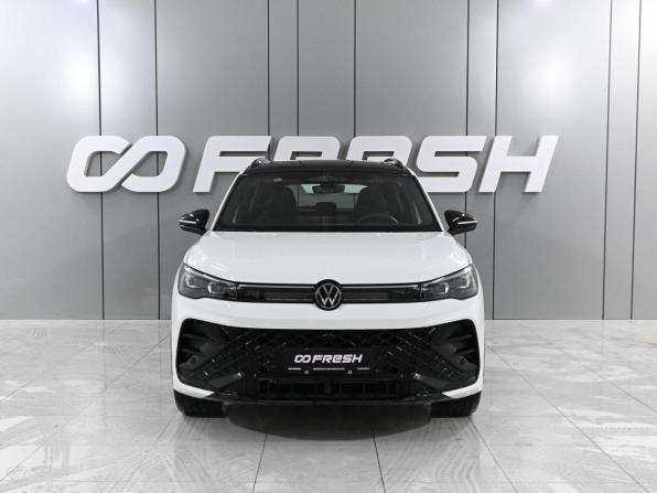 Volkswagen Tiguan III (China Market) с пробегом 2026 года, цена 5 149 000 рублей, 62 км, внедорожник, Автокод Объявления