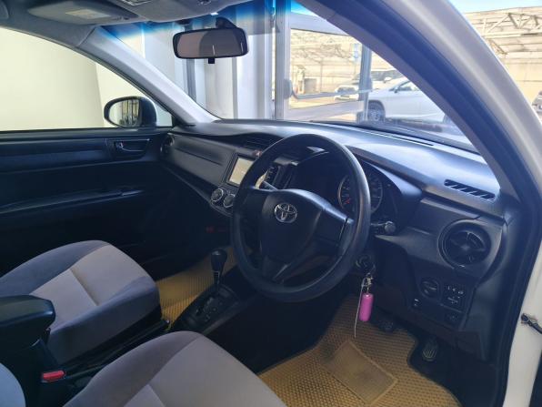 Toyota Corolla XI (E160 E170 E180) с пробегом 2015 года, цена 880 000 рублей, 133370 км, седан, Автокод Объявления