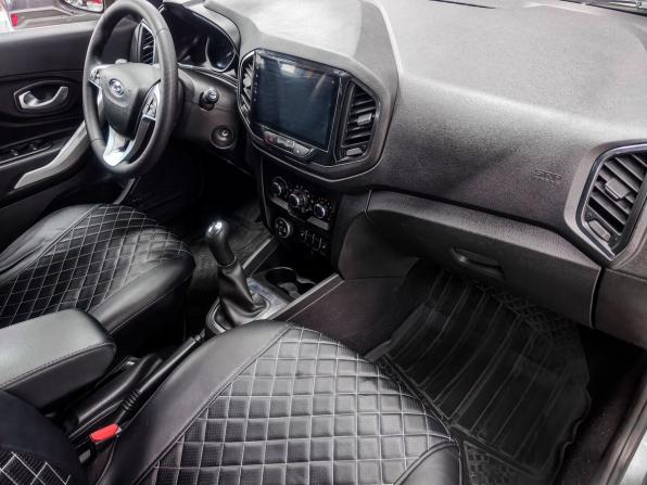 Lada (ВАЗ) XRAY I с пробегом 2018 года, цена 999 900 рублей, 116400 км, хэтчбек, Автокод Объявления