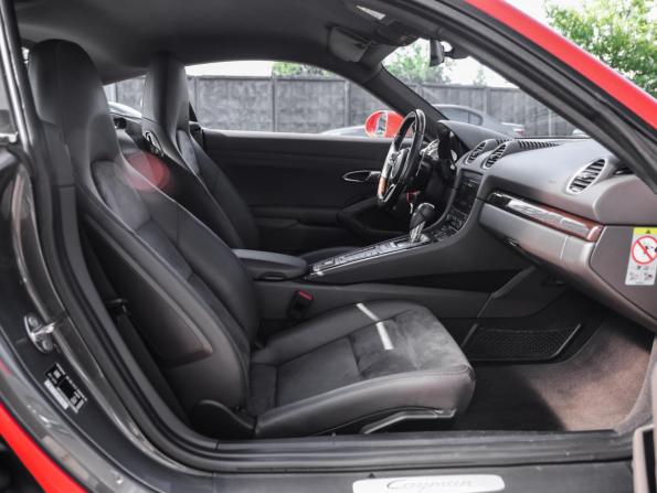 Porsche Cayman III 718 (982) с пробегом 2018 года, цена 6 500 000 рублей, 50115 км, купе, Автокод Объявления