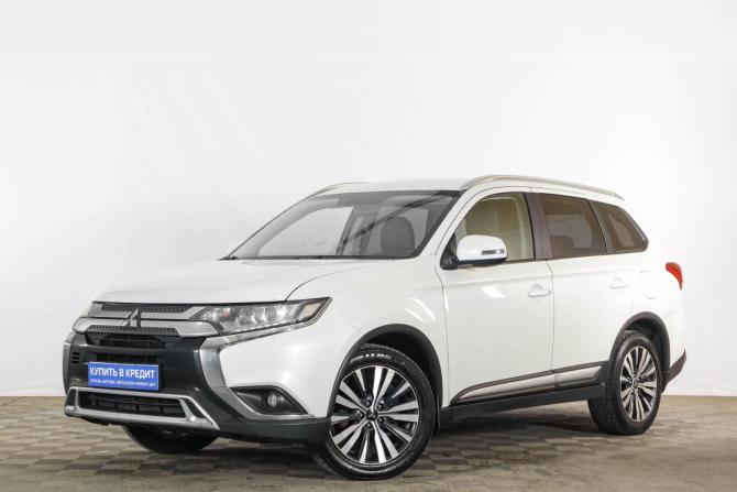 Mitsubishi Outlander III Рестайлинг 3 с пробегом 2020 года, цена 2 359 000 рублей, 158413 км, внедорожник, Автокод Объявления