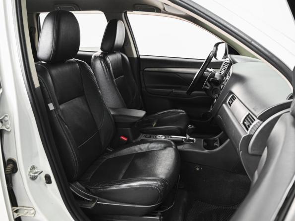 Mitsubishi Outlander III с пробегом 2012 года, цена 1 348 568 рублей, 178525 км, внедорожник, Автокод Объявления
