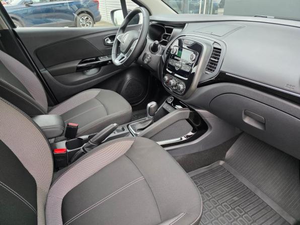 Renault Kaptur I Рестайлинг с пробегом 2022 года, цена 1 650 000 рублей, 23850 км, внедорожник, Автокод Объявления