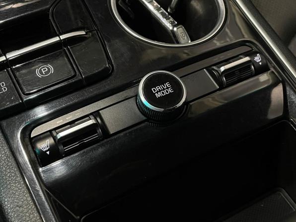 Kia K5 III с пробегом 2021 года, цена 2 330 000 рублей, 97305 км, седан, Автокод Объявления