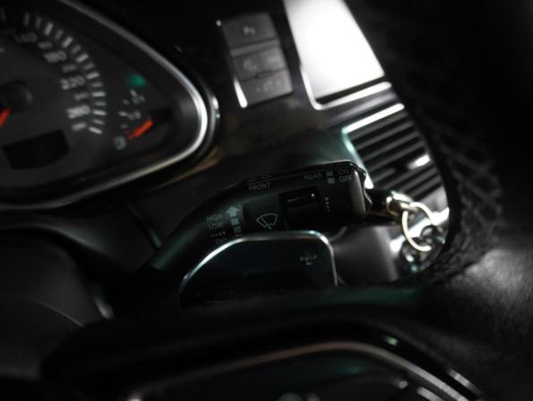 Audi Q7 I (4L) с пробегом 2009 года, цена 1 879 000 рублей, 329906 км, внедорожник, Автокод Объявления