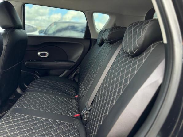 Kia Soul II Рестайлинг с пробегом 2017 года, цена 1 570 000 рублей, 89350 км, хэтчбек, Автокод Объявления