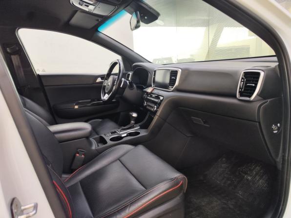 Kia Sportage IV Рестайлинг с пробегом 2019 года, цена 2 550 000 рублей, 131062 км, внедорожник, Автокод Объявления