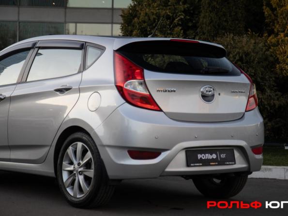 Hyundai Solaris I с пробегом 2012 года, цена 828 000 рублей, 92940 км, хэтчбек, Автокод Объявления