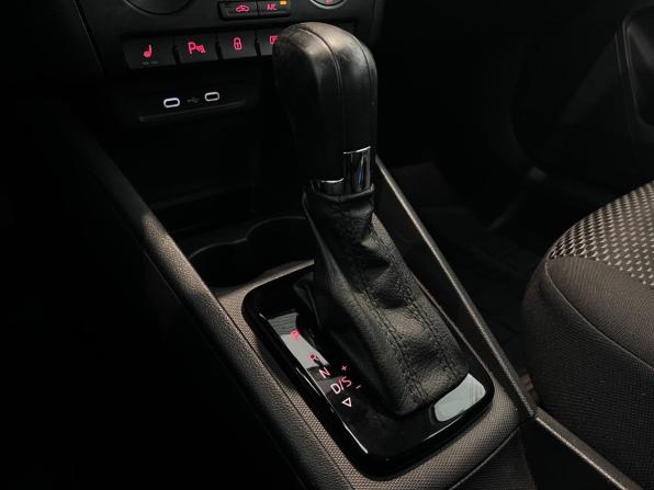 Volkswagen Polo VI с пробегом 2021 года, цена 1 650 000 рублей, 110539 км, лифтбек, Автокод Объявления