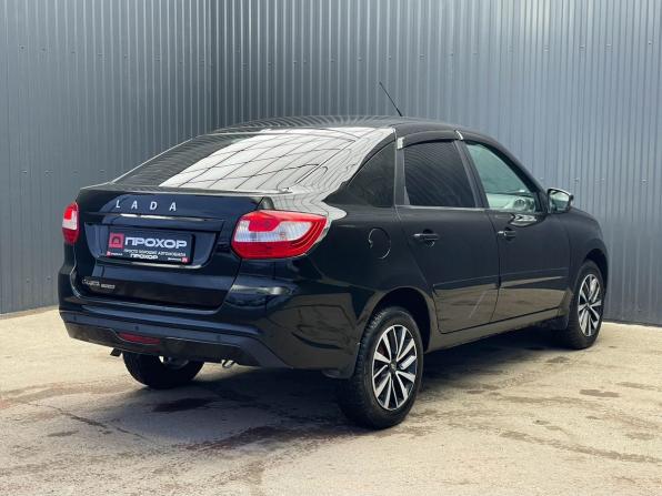 Lada (ВАЗ) Granta I Рестайлинг с пробегом 2021 года, цена 647 000 рублей, 59200 км, лифтбек, Автокод Объявления