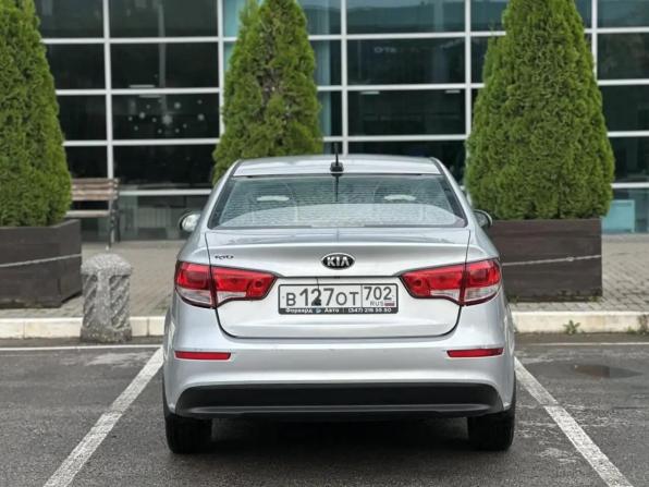 Kia Rio III Рестайлинг с пробегом 2017 года, цена 895 000 рублей, 114035 км, седан, Автокод Объявления