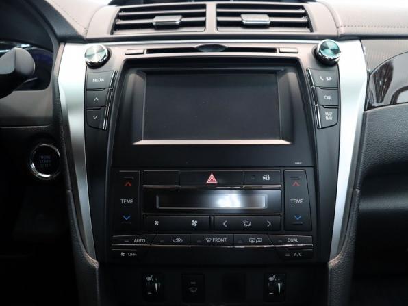 Toyota Camry VII (XV50) Рестайлинг с пробегом 2015 года, цена 1 850 000 рублей, 167208 км, седан, Автокод Объявления