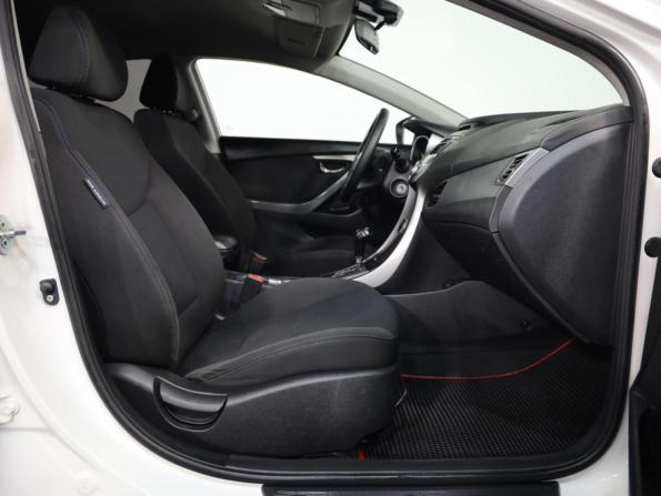Hyundai Elantra V (MD) Рестайлинг с пробегом 2013 года, цена 849 000 рублей, 257687 км, седан, Автокод Объявления