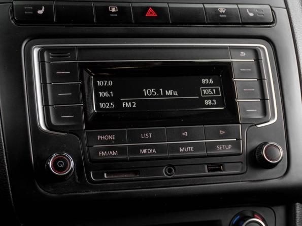 Volkswagen Polo V Рестайлинг с пробегом 2016 года, цена 1 189 000 рублей, 146647 км, седан, Автокод Объявления