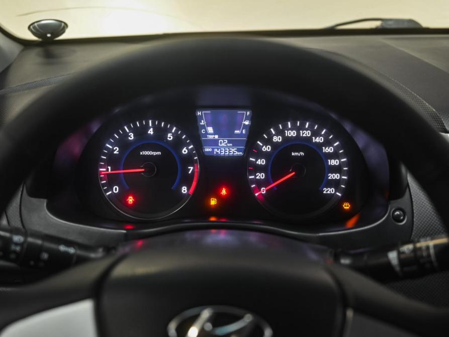 Hyundai Solaris I Челябинск  - изображение 19