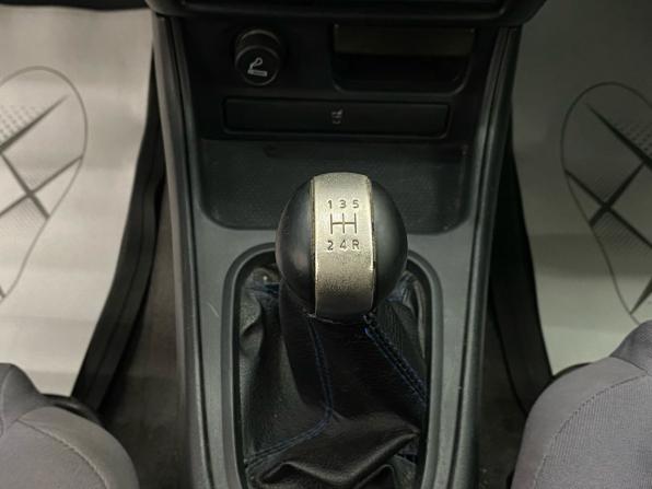 Nissan Almera II (N16) Рестайлинг с пробегом 2004 года, цена 360 000 рублей, 283690 км, седан, Автокод Объявления
