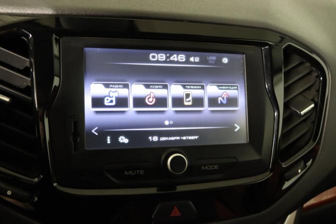 Lada (ВАЗ) Vesta I с пробегом 2018 года, цена 949 990 рублей, 162474 км, универсал, Автокод Объявления