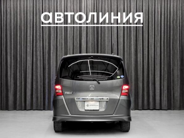 Honda Freed I с пробегом 2011 года, цена 899 000 рублей, 176000 км, компактвэн, Автокод Объявления
