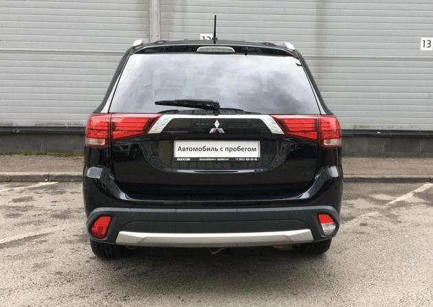 Mitsubishi Outlander III Рестайлинг 2 с пробегом 2015 года, цена 1 399 000 рублей, 390467 км, внедорожник, Автокод Объявления