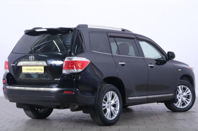Toyota Highlander II (XU40) Рестайлинг с пробегом 2011 года, цена 1 989 000 рублей, 211900 км, внедорожник, Автокод Объявления