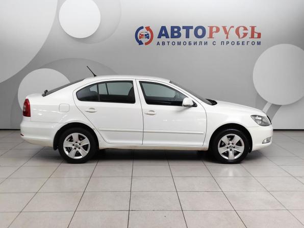 Skoda Octavia II (A5) Рестайлинг с пробегом 2011 года, цена 928 000 рублей, 120000 км, лифтбек, Автокод Объявления