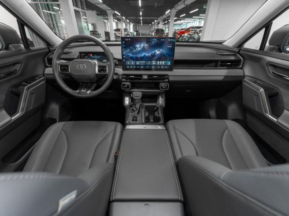 Toyota RAV4 VI (XA60) с пробегом 2026 года, цена 4 550 000 рублей, 15 км, внедорожник, Автокод Объявления