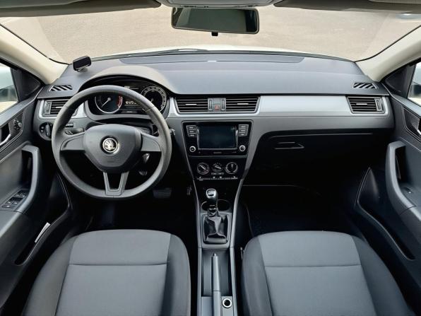 Skoda Rapid I Рестайлинг с пробегом 2018 года, цена 1 265 000 рублей, 104322 км, лифтбек, Автокод Объявления