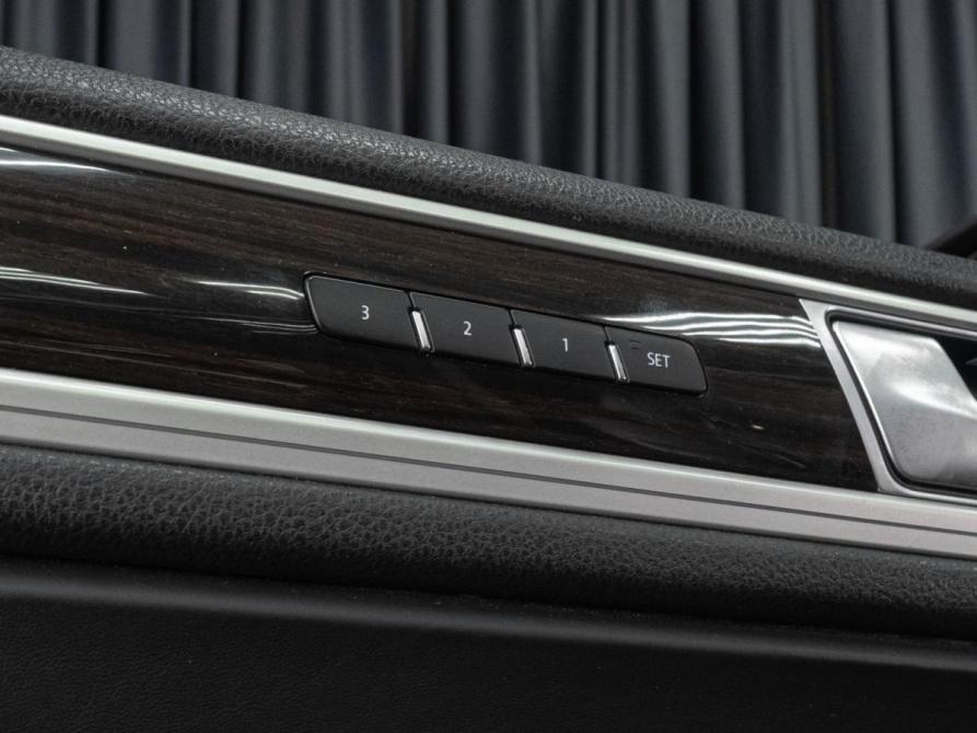 Volkswagen Touareg II Рестайлинг Тюмень  - изображение 21