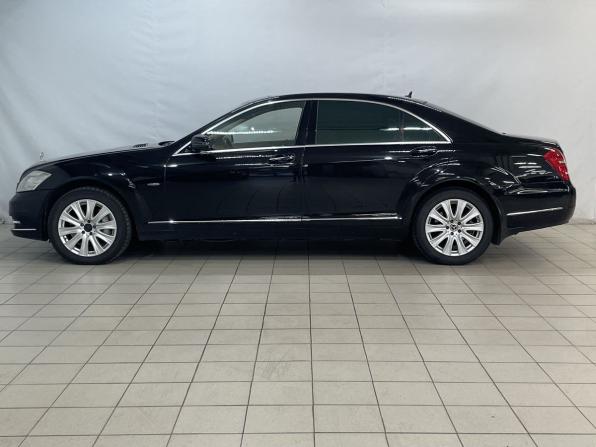 Mercedes-Benz S-Класс V (W221) Рестайлинг с пробегом 2011 года, цена 1 280 000 рублей, 284267 км, седан, Автокод Объявления