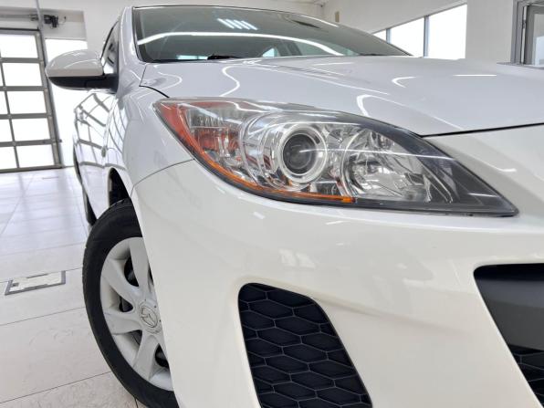 Mazda 3 II (BL) Рестайлинг с пробегом 2012 года, цена 1 140 000 рублей, 127746 км, седан, Автокод Объявления