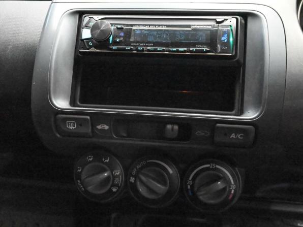 Honda Fit I с пробегом 2005 года, цена 370 000 рублей, 262119 км, хэтчбек, Автокод Объявления