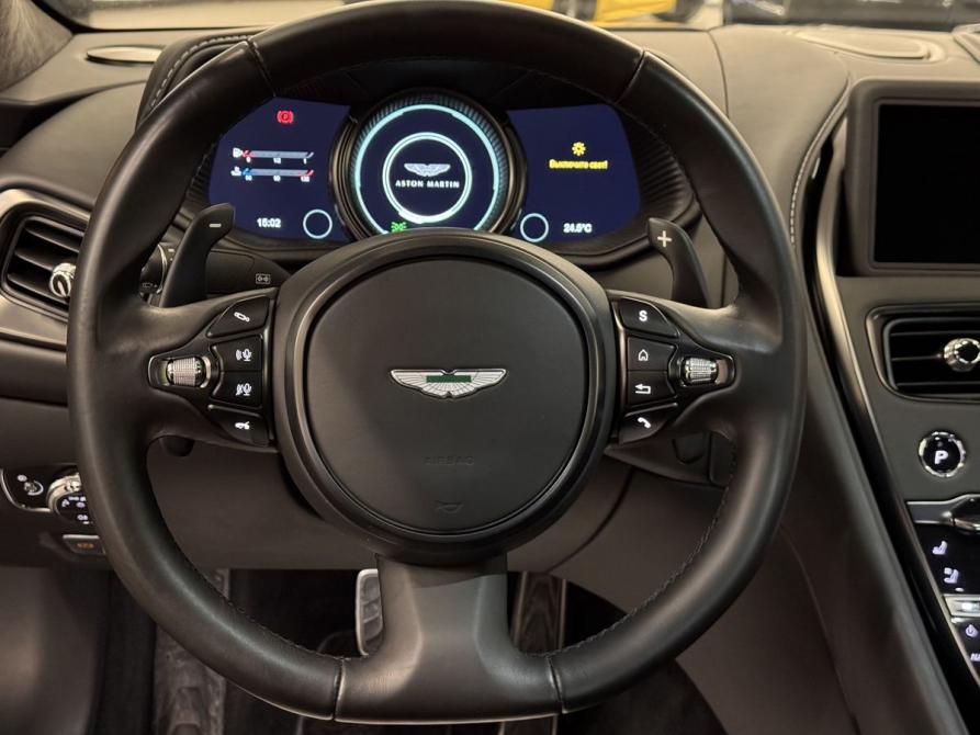 Aston Martin DB11 I Москва  - изображение 29