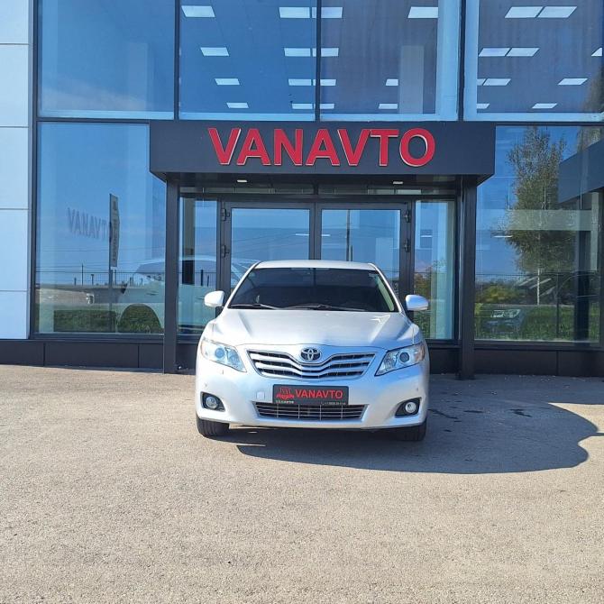 Toyota Camry VI (XV40) Рестайлинг Азнакаево  - изображение 8