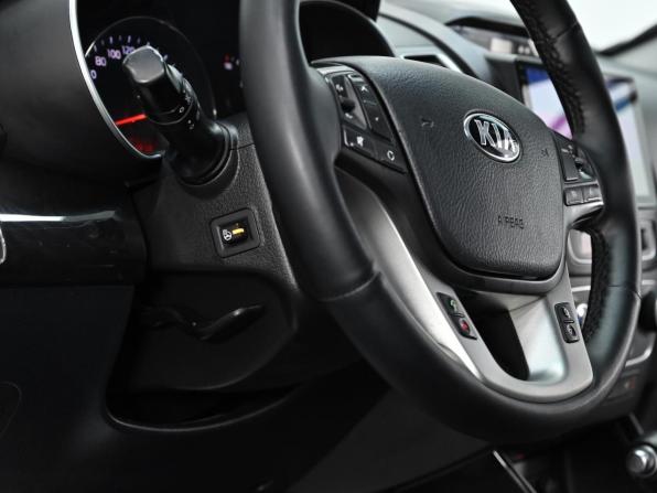 Kia Sorento II Рестайлинг с пробегом 2017 года, цена 1 749 000 рублей, 145000 км, внедорожник, Автокод Объявления