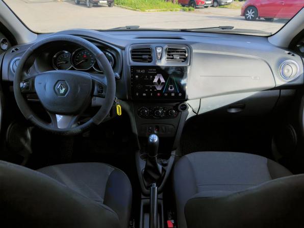 Renault Sandero II с пробегом 2015 года, цена 579 000 рублей, 188000 км, хэтчбек, Автокод Объявления