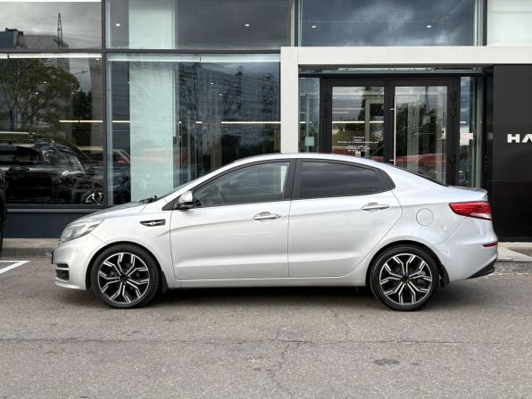 Kia Rio III Рестайлинг с пробегом 2016 года, цена 919 000 рублей, 222070 км, седан, Автокод Объявления