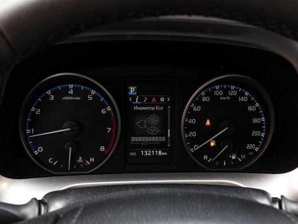 Toyota RAV4 IV (XA40) Рестайлинг с пробегом 2017 года, цена 2 250 000 рублей, 132118 км, внедорожник, Автокод Объявления