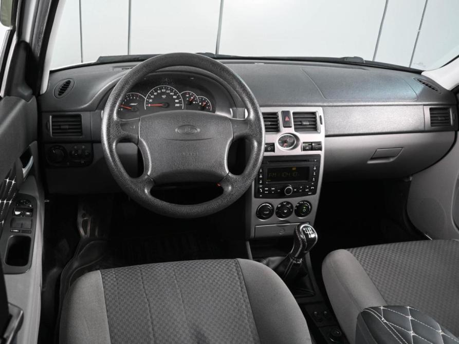 Lada (ВАЗ) Priora I Ростов-на-Дону  - изображение 6