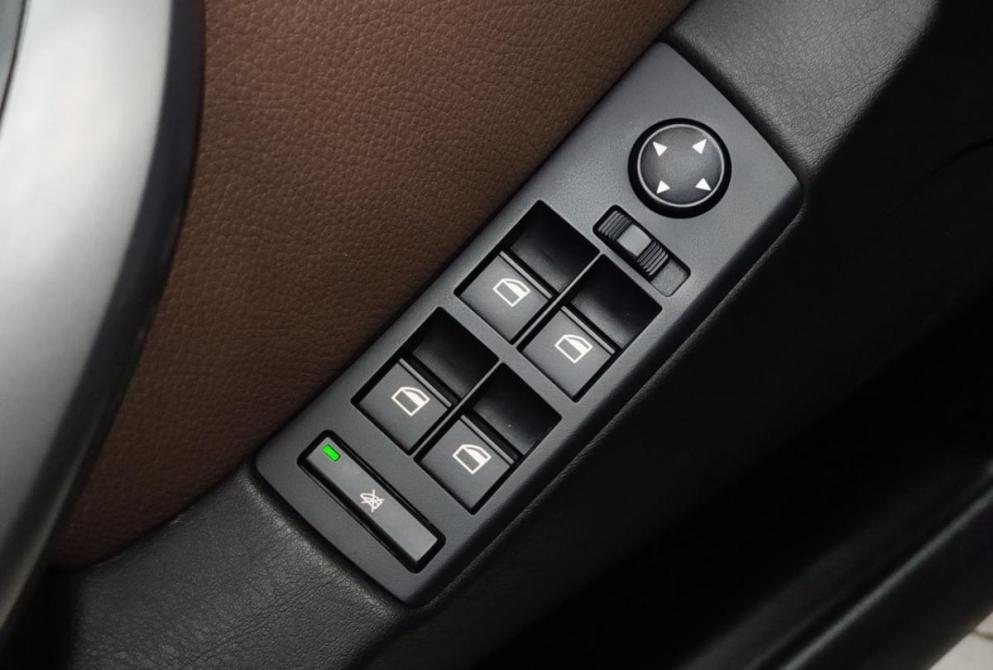 BMW X5 I (E53) Рестайлинг Саратов  - изображение 24