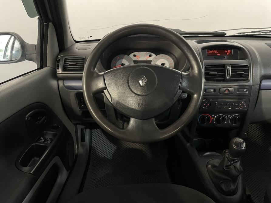 Renault Symbol I Рестайлинг 2 Великий Новгород  - изображение 12