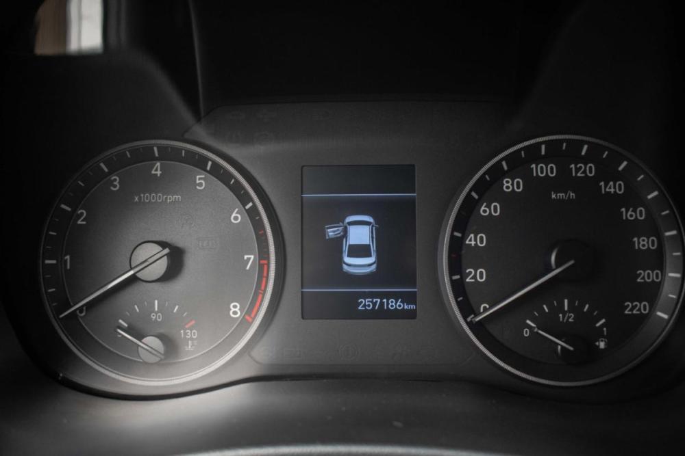 Hyundai Solaris II Москва  - изображение 13
