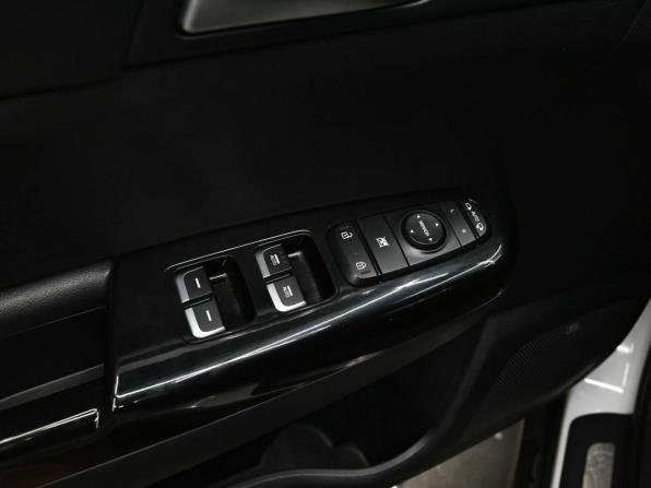 Kia Sportage IV Рестайлинг с пробегом 2018 года, цена 2 450 000 рублей, 143961 км, внедорожник, Автокод Объявления