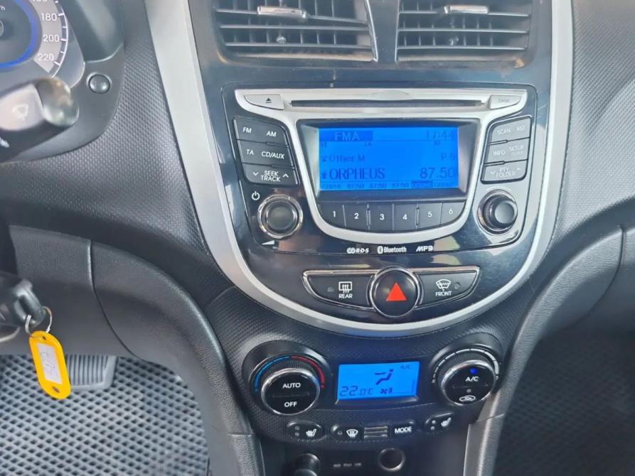 Hyundai Solaris I Волгоград  - изображение 12